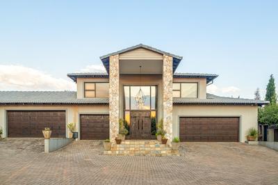 House For Sale in Rietvlei View Country Estates, Pretoria